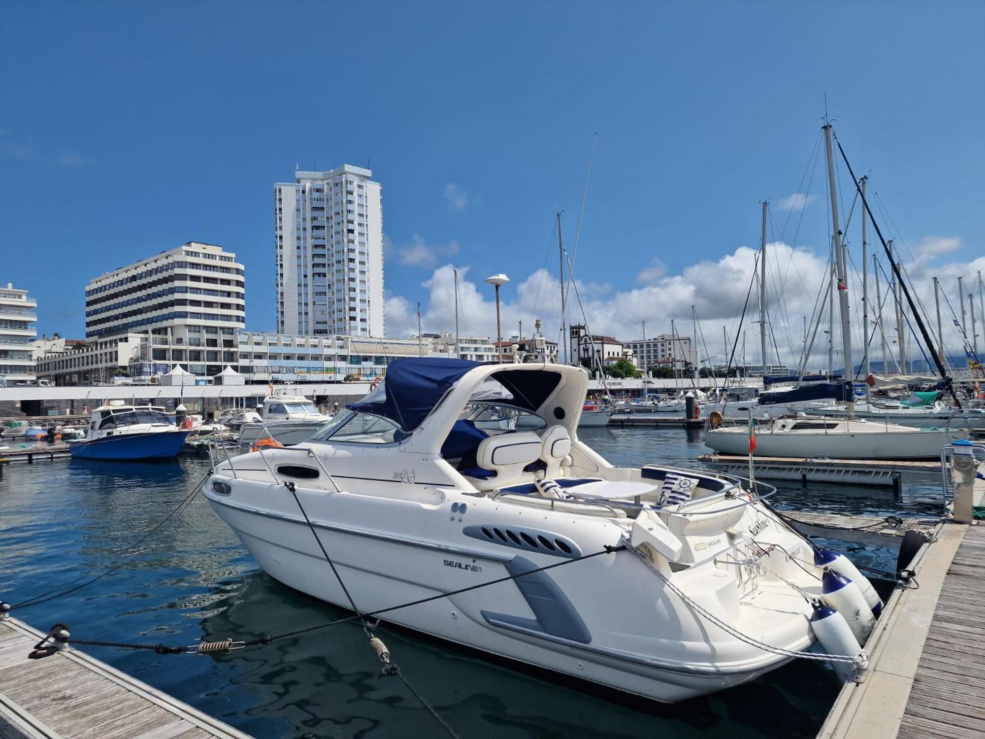 מלון Ponta Delgada Sea & Tasty - Boat House מראה חיצוני תמונה